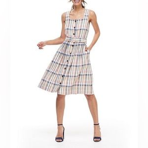 Gal Meets Glam Peyton Linen Dress